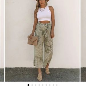 Geneve pocketed paisley tie pants - sage